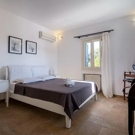 Villa With Pool, Sea View, Wi-fi And Air Conditioning - What'app - 0034-658-266-820 - For Reservations! Páros