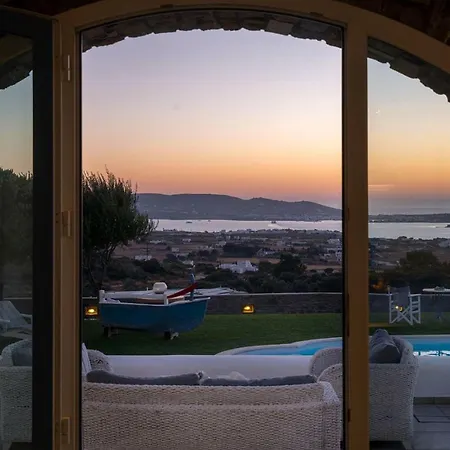 Villa With Pool, Sea View, Wi-fi And Air Conditioning - What'app - 0034-658-266-820 - For Reservations! Páros
